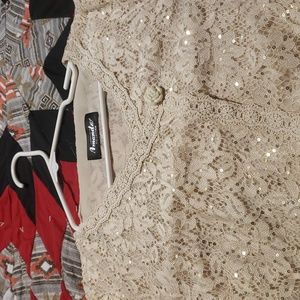 Amanda Collections A Size Top